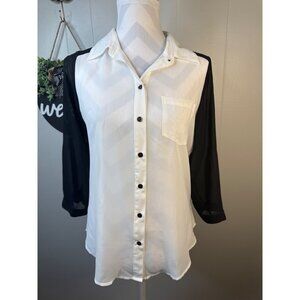 A. Byer Sheer White & Black Button-Up Blouse S Polyester Womens Shirt
